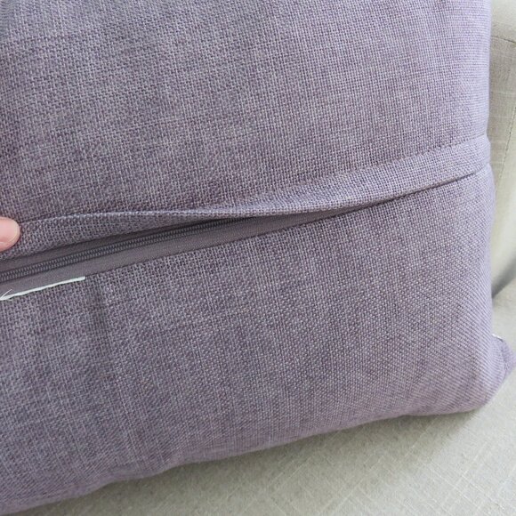 Lavender Purple Lilac Decorator Accent Pillow for Bed or Sofa Couch....625 - Picture 10 of 15